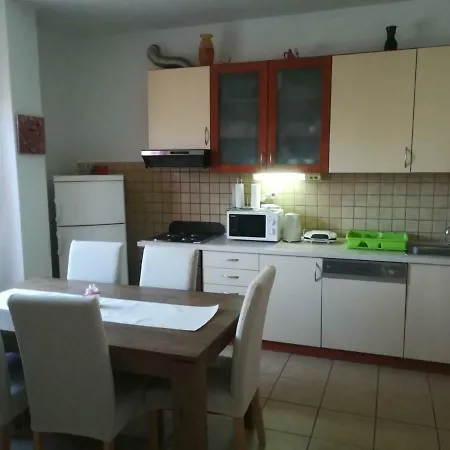 Apartman Apartman Leo